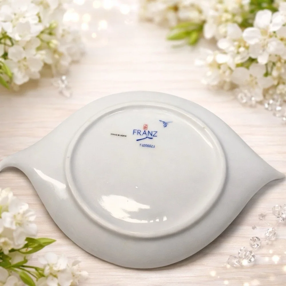 Vintage 2003 Franz Porcelain Collection Dragonfly Sculptured Saucer‎ FZ00028